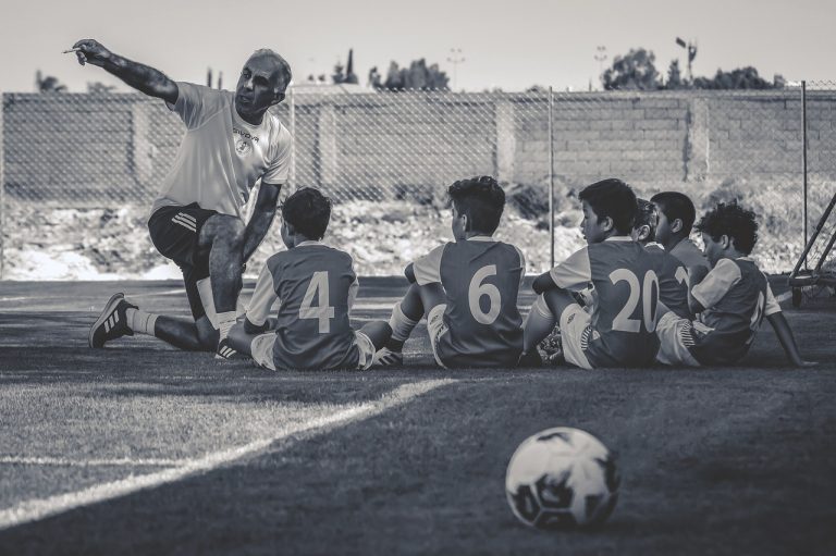 football-5594033_1280